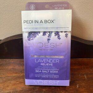 VOESH Pedi in a Box Deluxe 4 Step Pedicure Spa 4-in-1 Set Lavender Relieve